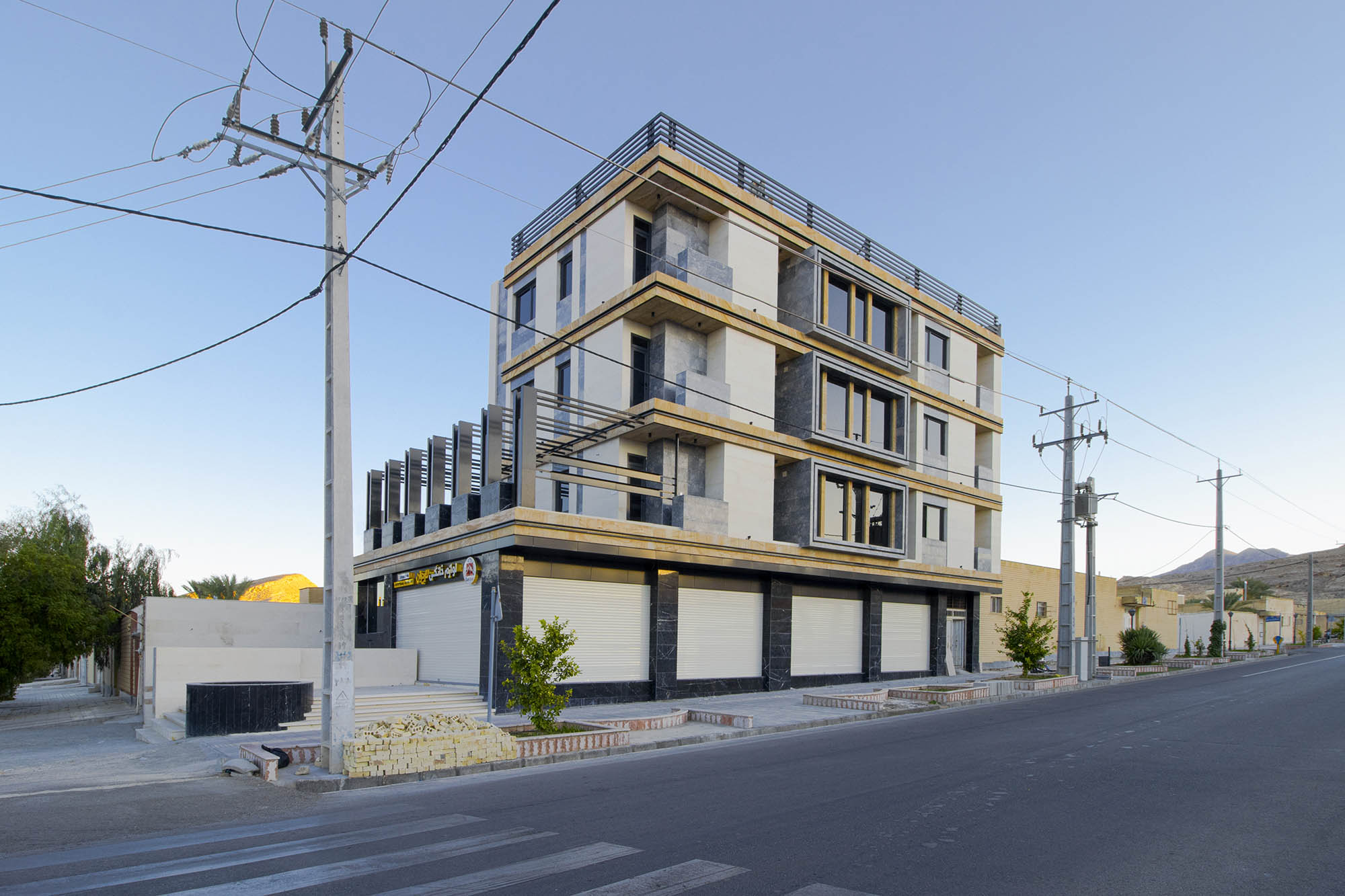 تصویر شماره 1 از پروژه Roo B Roo ، متعلق به Ehsan Firoozmandan